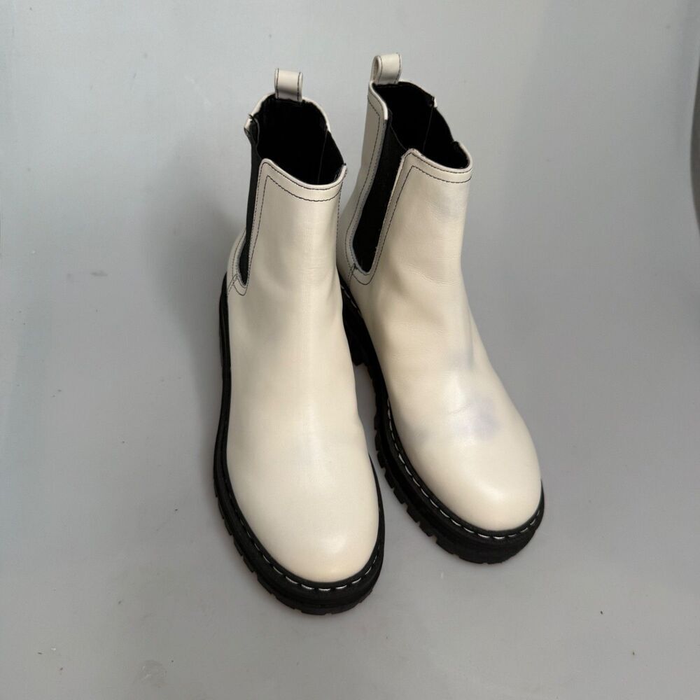 Marc Fisher “170” Ivory Leather Pull-On Ankle Boots Women’s Size 6M MLPADMIA - Picture 4 of 16